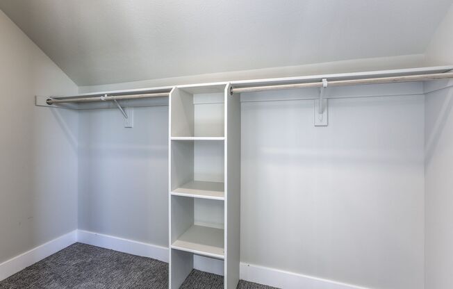 2 beds, 2 baths, 1,343 sqft, $1,845, Unit 13144 Osprey Lane Unit 206 B1343 Beautiful Windows, Amazing Natural Sunlight FB3