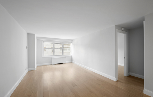 1 bed, 1 bath, 617 sqft, $5,200, Unit 815