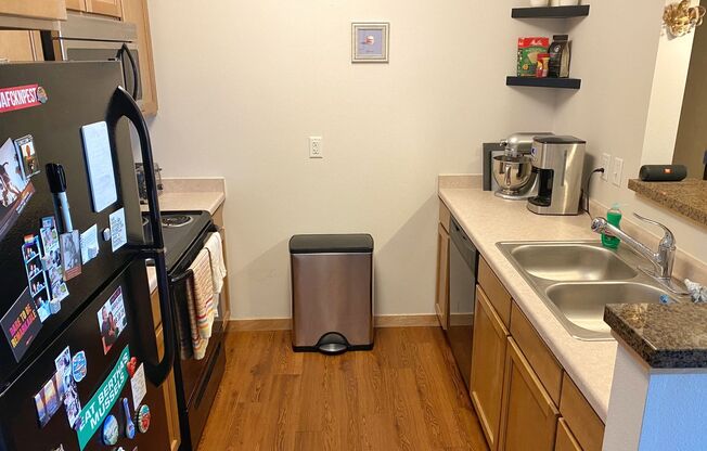 1 bed, 1 bath, $1,995, Unit Suite 1-305 (Furnished)