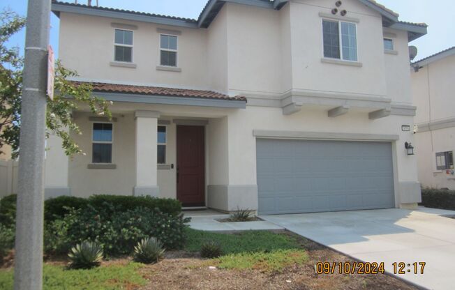 Luxury Townhome in Moreno Valley