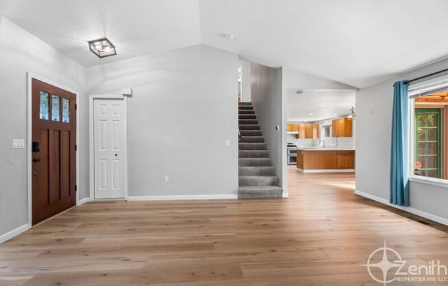 8213 NE 38 CT