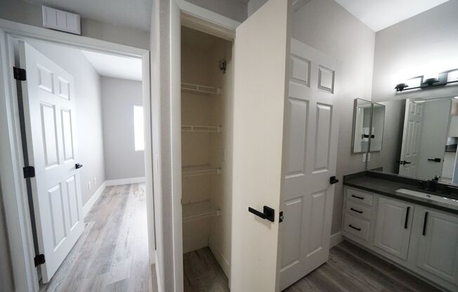 2 beds, 2 baths, $1,495, Unit Building 9