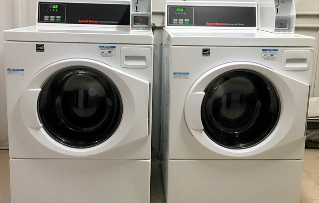 2 beds, 1 bath, 850 sqft, $1,345, Unit 907