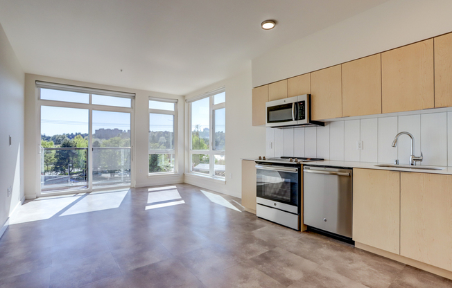 2 beds, 2 baths, 926 sqft, $3,345, Unit 410