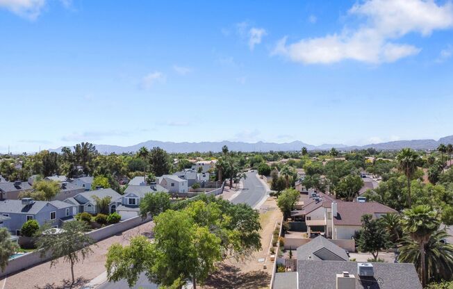 Nice 2 bedroom 2 bath home in Chandler!