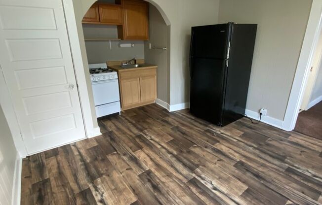 1428 Saint Joe Blvd