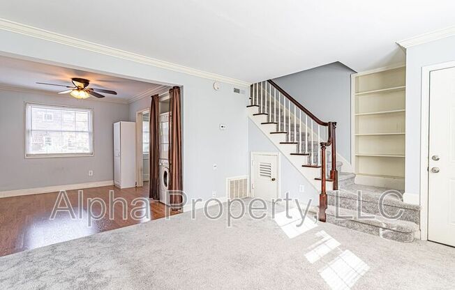 100 Lewis Dr