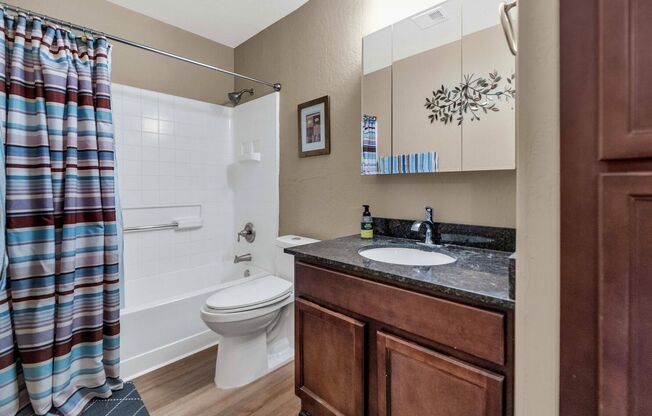 2 beds, 2 baths, $1,995, Unit # 1083