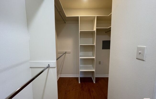 15024 W MAGNOLIA BLVD