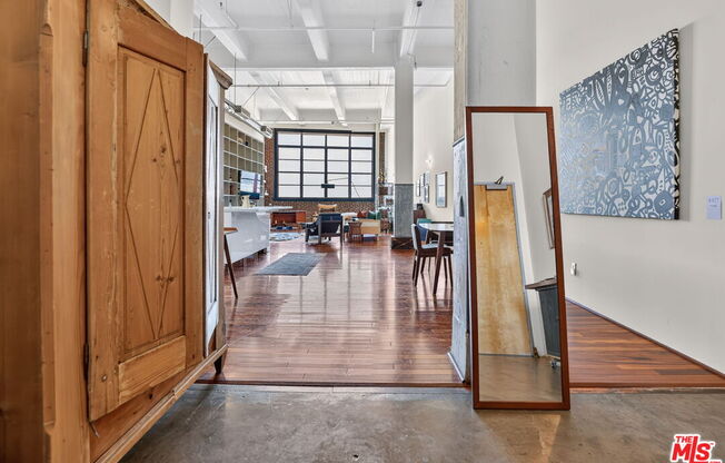 Studio, 1 bath, 1,147 sqft, $3,995, Unit 606