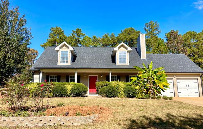 Welcome to this spacious 4-bedroom, 2.5-bathroom home with a barn, located in McDonough, GA.