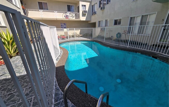 439 LE DOUX RD