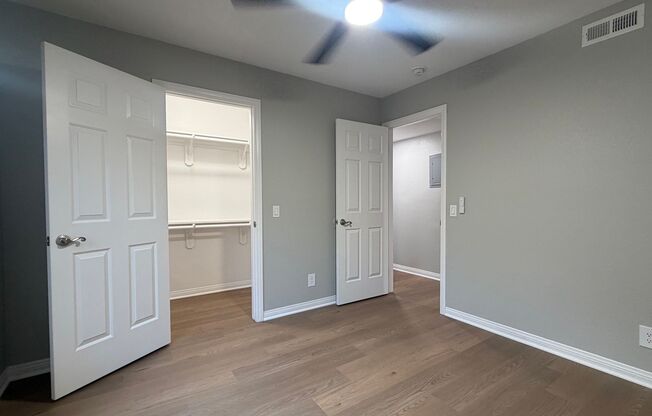 2 beds, 1 bath, 900 sqft, $2,950, Unit 2303