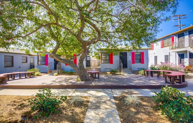 30th Street Cottages