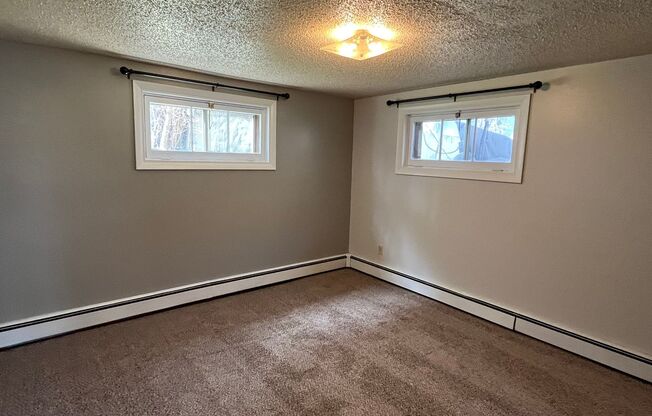 1227 Howard