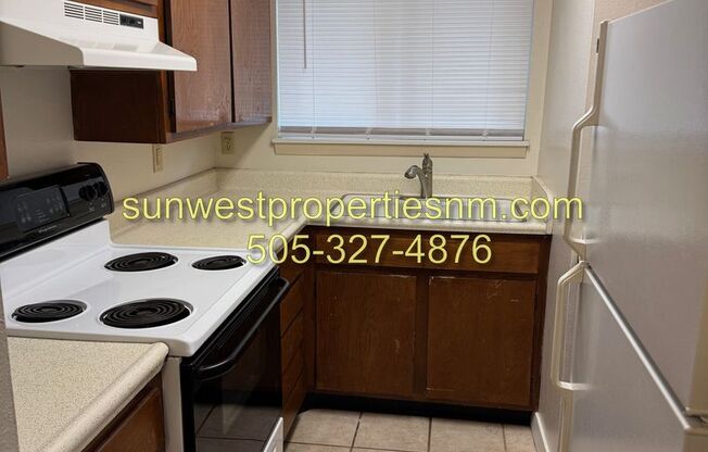 1 bed, 1 bath, 500 sqft, $1,100, Unit #102