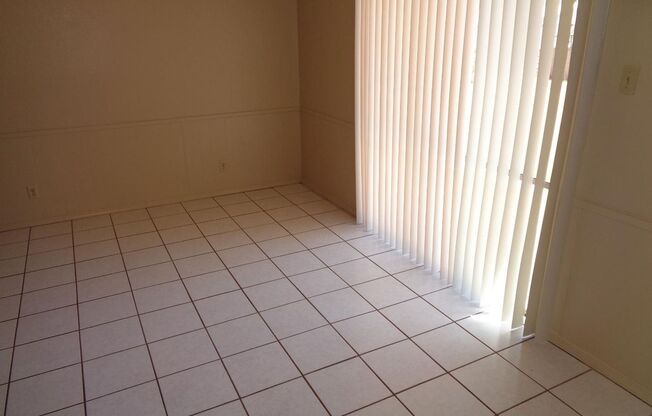 Cute Single Level Northeast Home With Evaporative Air Located In Quiet Neighborhood