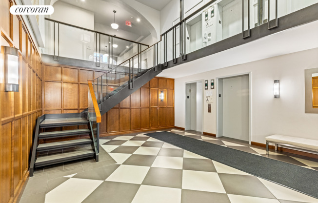 220 W 148 ST
