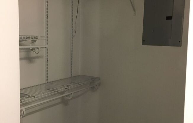 Studio, 1 bath, 700 sqft, $1,535, Unit A-203