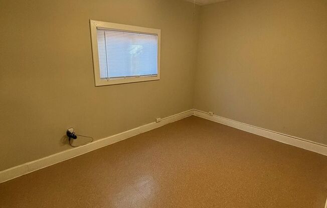 1 bed, 1 bath, $1,201, Unit 2