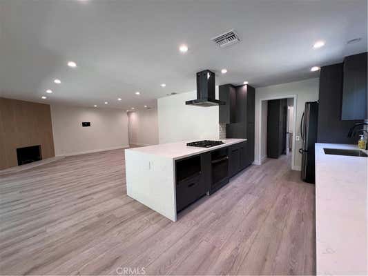 5 beds, 3 baths, 1,972 sqft, $6,495