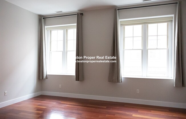 460 Harrison Ave Unit 330