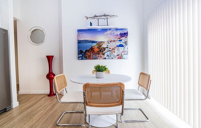 Spacious 3BR/3BA home in a quiet neighborhood near downtown and beaches, featuring private baths, outdoor seating areas, fenced yard, and modern comforts—perfect for short or long-term stays.