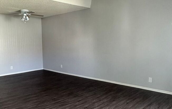 1 bed, 1 bath, 720 sqft, $2,075, Unit 20