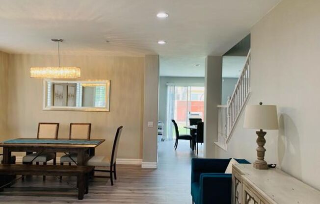 Amazing 5 bedroom home for rent in North Fontana
