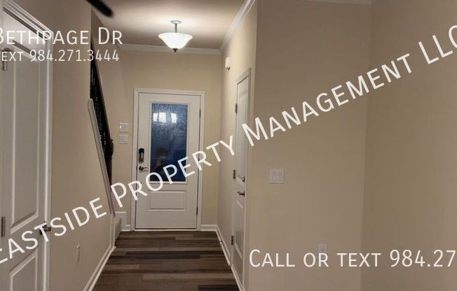 2242 BETHPAGE DR