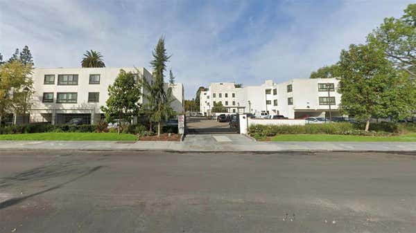 34 SAINT JAMES PARK