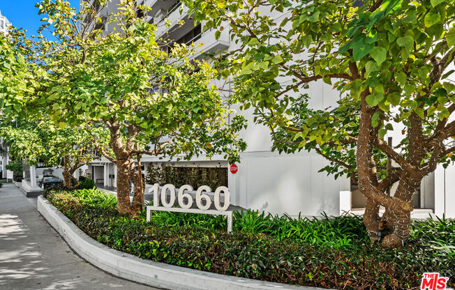 2 beds, 2.3 baths, 1,859 sqft, $7,800, Unit 804