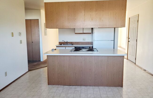 2 beds, 2 baths, 1,200 sqft, $1,695, Unit 1507-C 5th St.