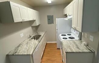 2 beds, 2 baths, 942 sqft, $855, Unit #202