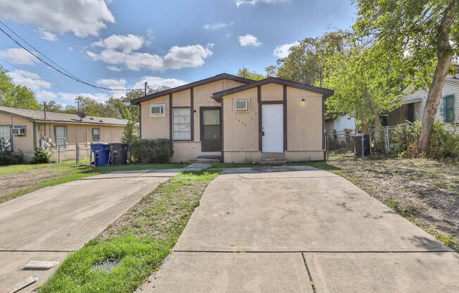 1410 AVANT AVE