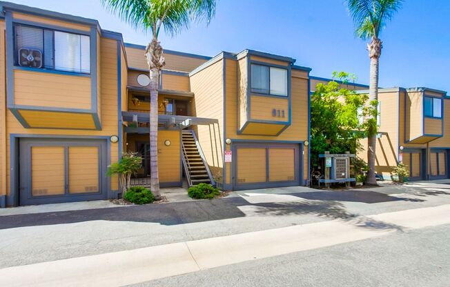 Prime Carlsbad Location - Available July 2025