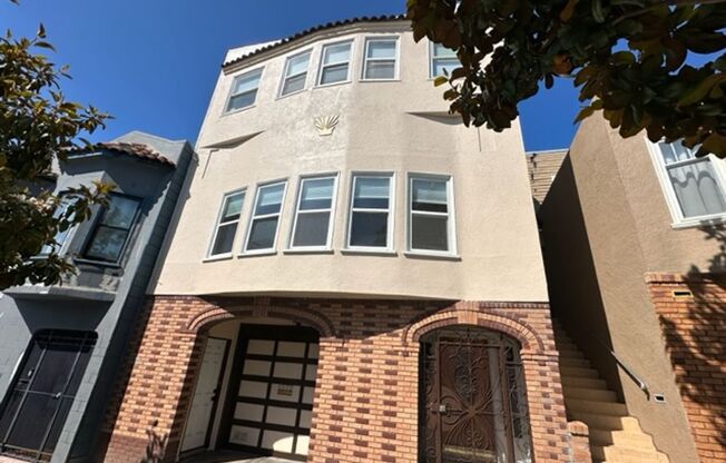 Epic  RC - 1572 Palou Ave, San Francisco, CA 94124