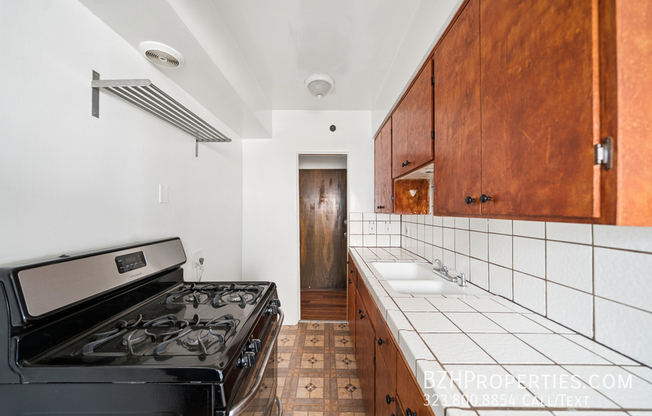 153 S Crescent Drive