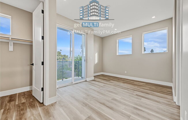 3 beds, 2.5 baths, 1,683 sqft, $2,850