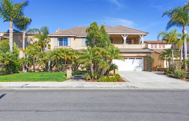 4 BEDROOM, 3 BATH WITH BONUS ROOM (SERRANO & KENDRA)