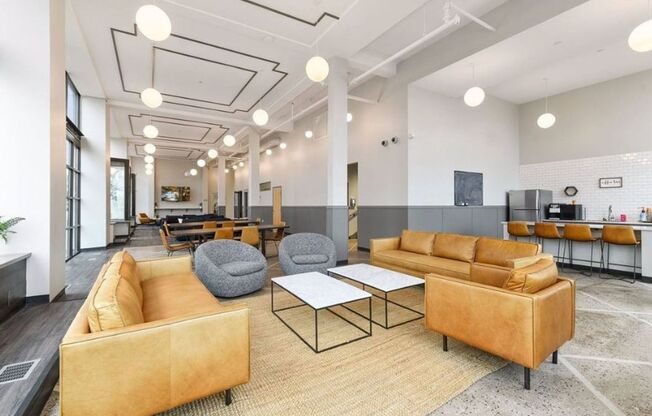 Studio, 1 bath, 500 sqft, $1,075, Unit Unit 206