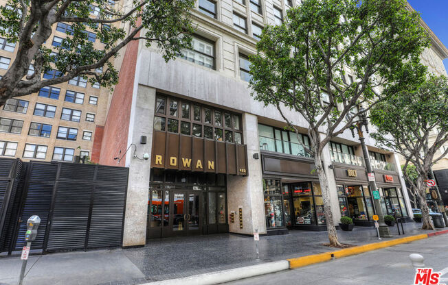Studio, 1 bath, 546 sqft, $2,150, Unit 608