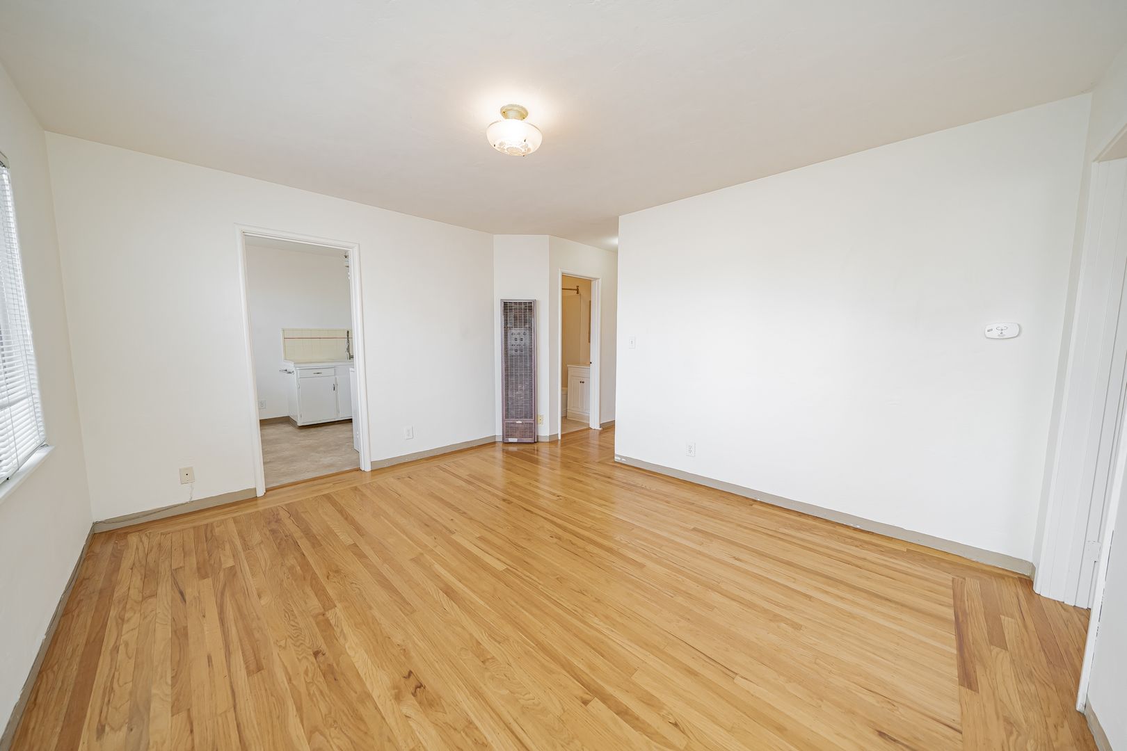 1811 6th Avenue