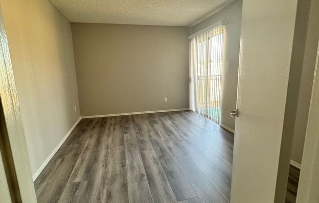 1 bed, 1 bath, $1,950, Unit 212