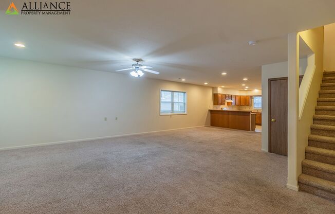 4 beds, 2.5 baths, 2,024 sqft, $1,880, Unit 16