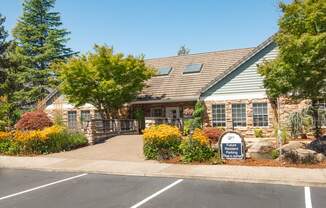 Clackamas Trails clubhouse exterior entry