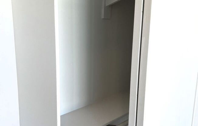 Studio, 1 bath, 354 sqft, $2,495, Unit 805