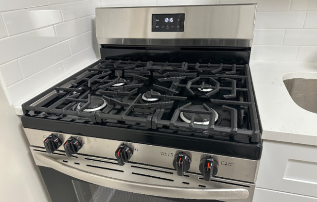 411 15 ST