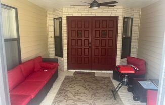 2 beds, 2 baths, $2,500