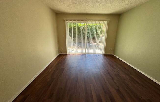 2 beds, 1 bath, 740 sqft, $1,450, Unit 103